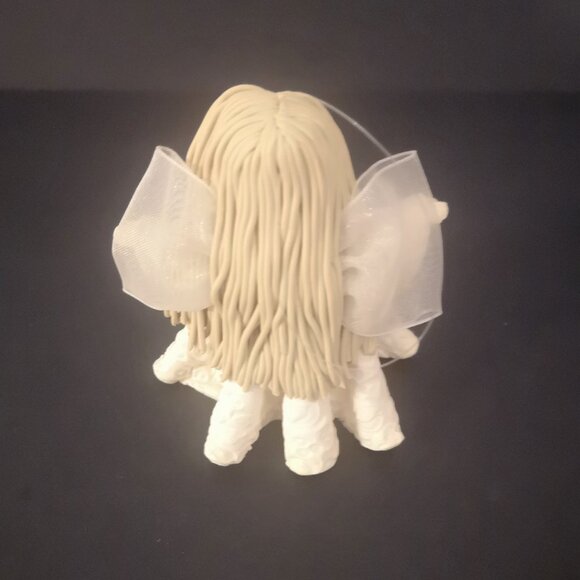 Vintage Uniquely Hand Created The Kneeded Angel 3" Tall Figurine - Picture 2 of 3